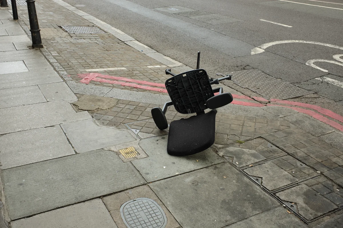 Capsized Throne 2